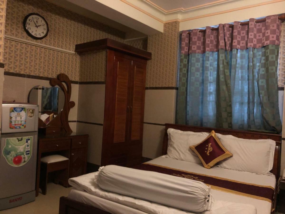 Hoàng Quân Hotel Thành Pho Ho Chí Minh Esterno foto
