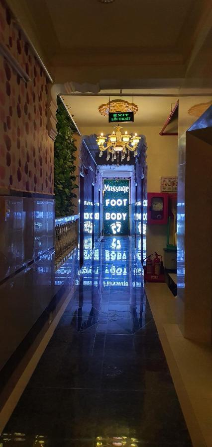 Hoàng Quân Hotel Thành Pho Ho Chí Minh Esterno foto